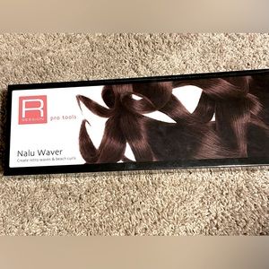 R Session Pro Heat Tool Waver, Beach Waver, Double barrel Curling iron, NewInBox